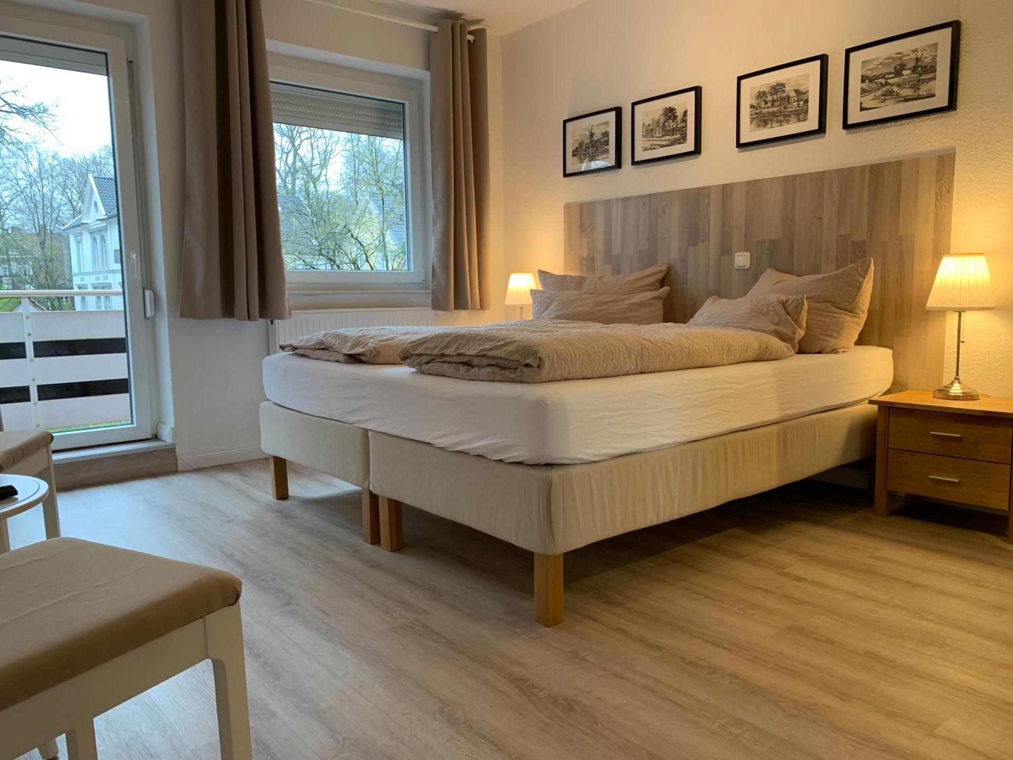 Eschen'S Allee Aurich Kültér fotó